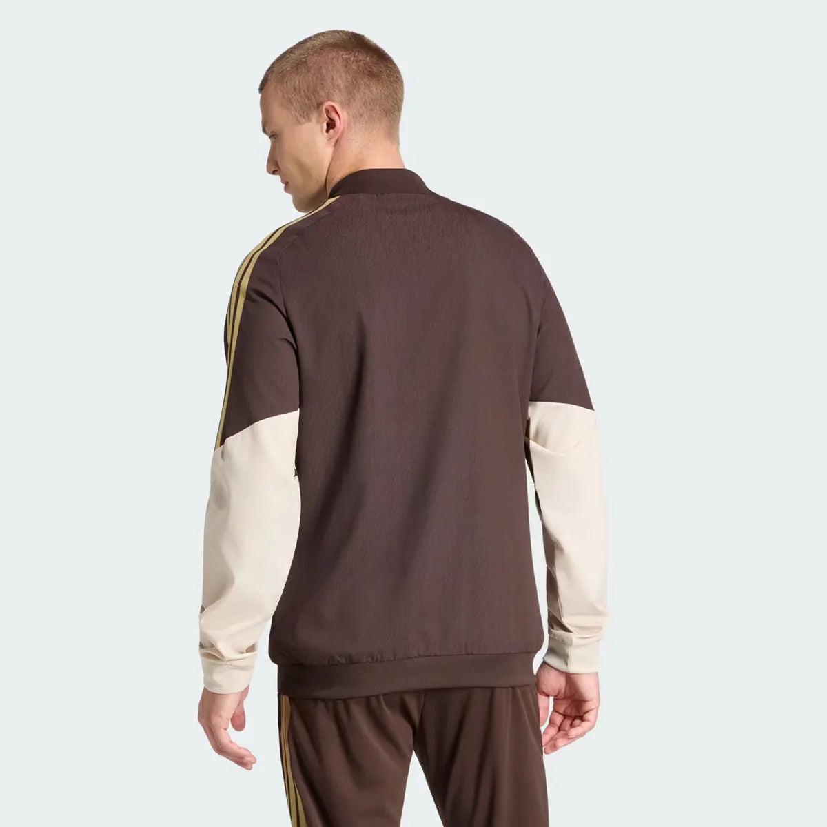 Training Jacket 2026