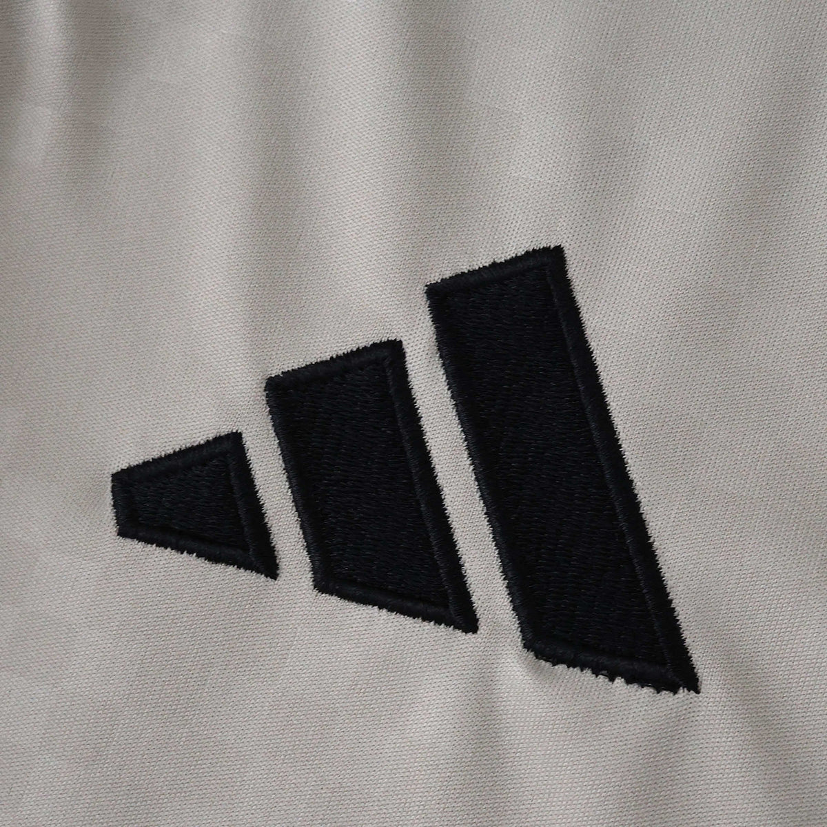 Away 25/26 Fan Shirt